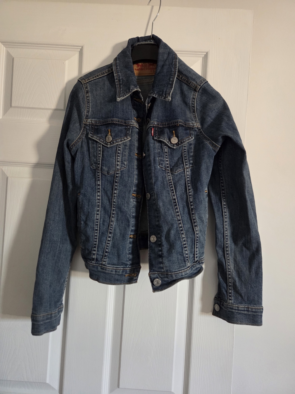 Levi's Classic Blue Denim Jacket SIZE SMALL